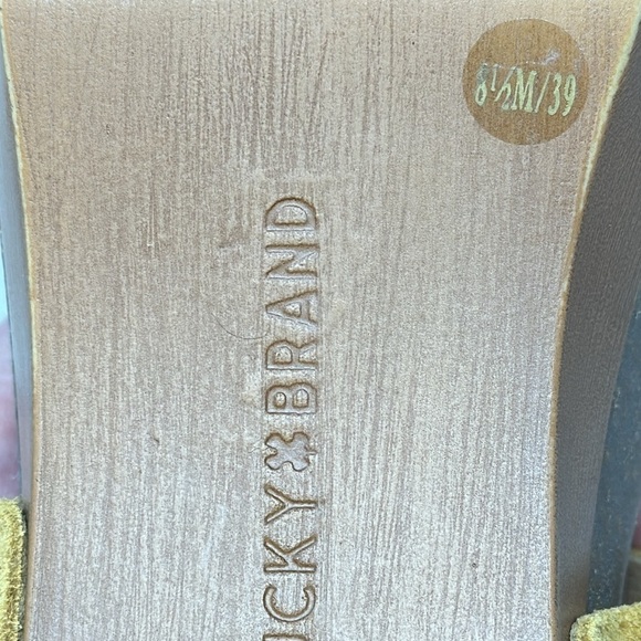 Brand New! Lucky 🍀 Brand Yellow Leather Heeled Sandals SIZE 8.5M/39 - Picture 7 of 13